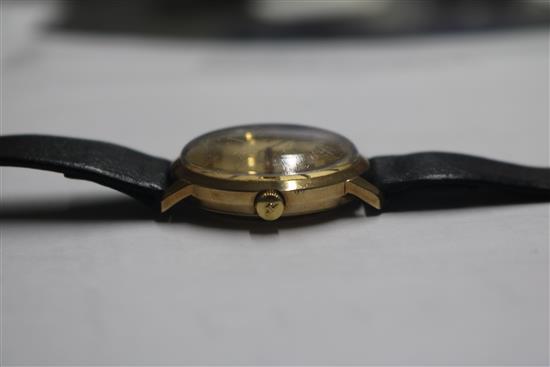 A gentlemans 9ct gold Jaeger le Coultre automatic wrist watch,